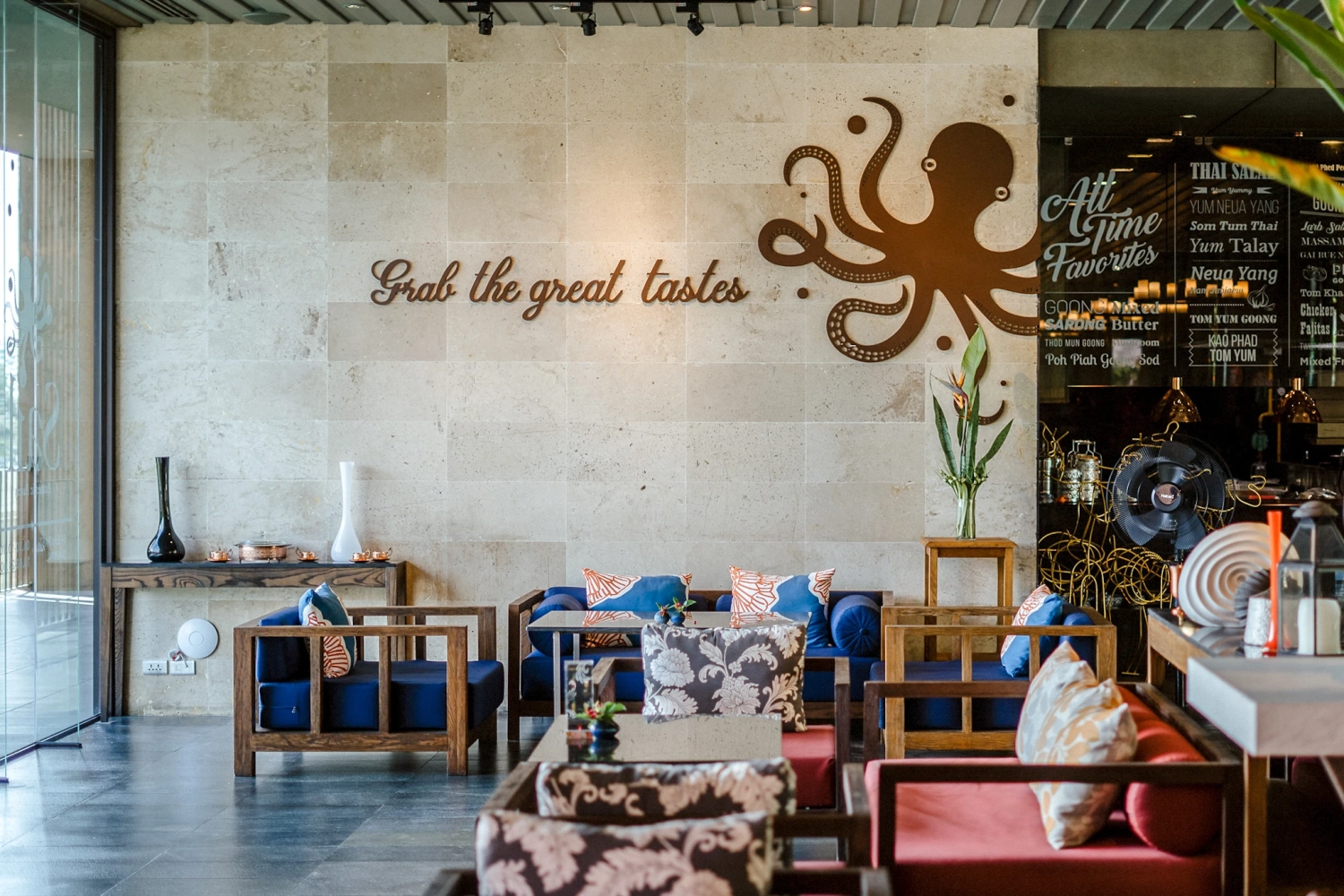 Sail Restaurant